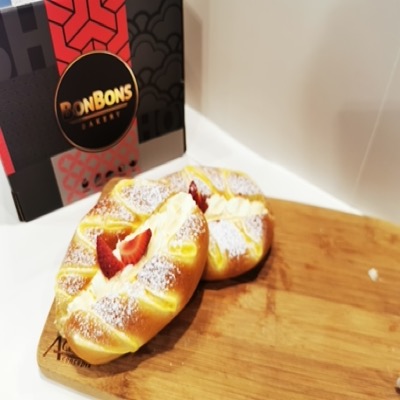 Strawberry Cream Bun